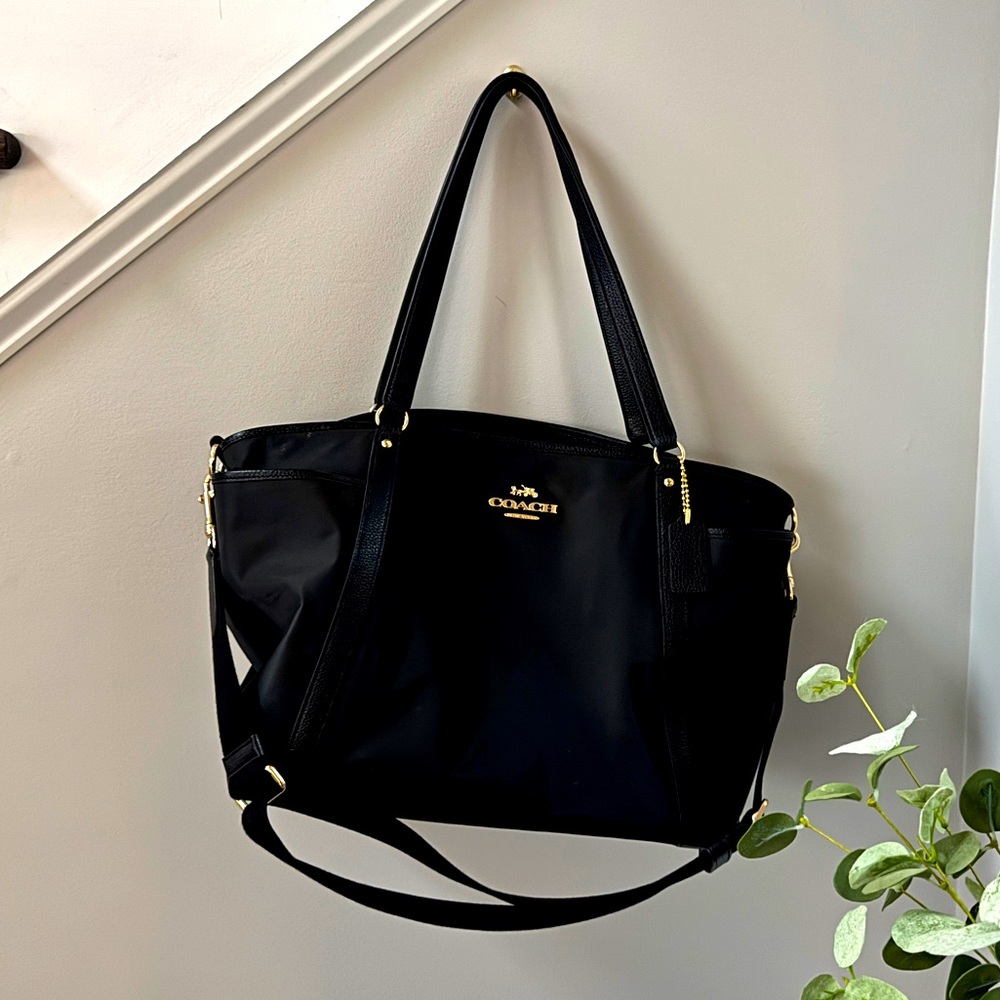 Coach Baby Diaper Bag EUC Black Gold